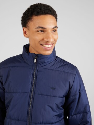 LEVI'S ® Tussenjas 'Sunset Short Puffer' in Blauw