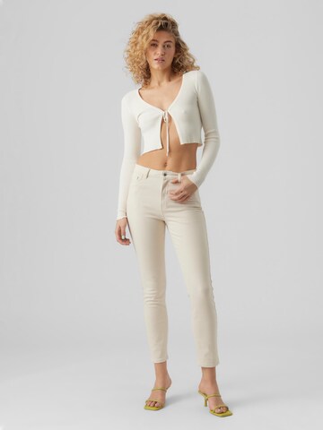 VERO MODA - Casaco de malha 'Glory' em branco