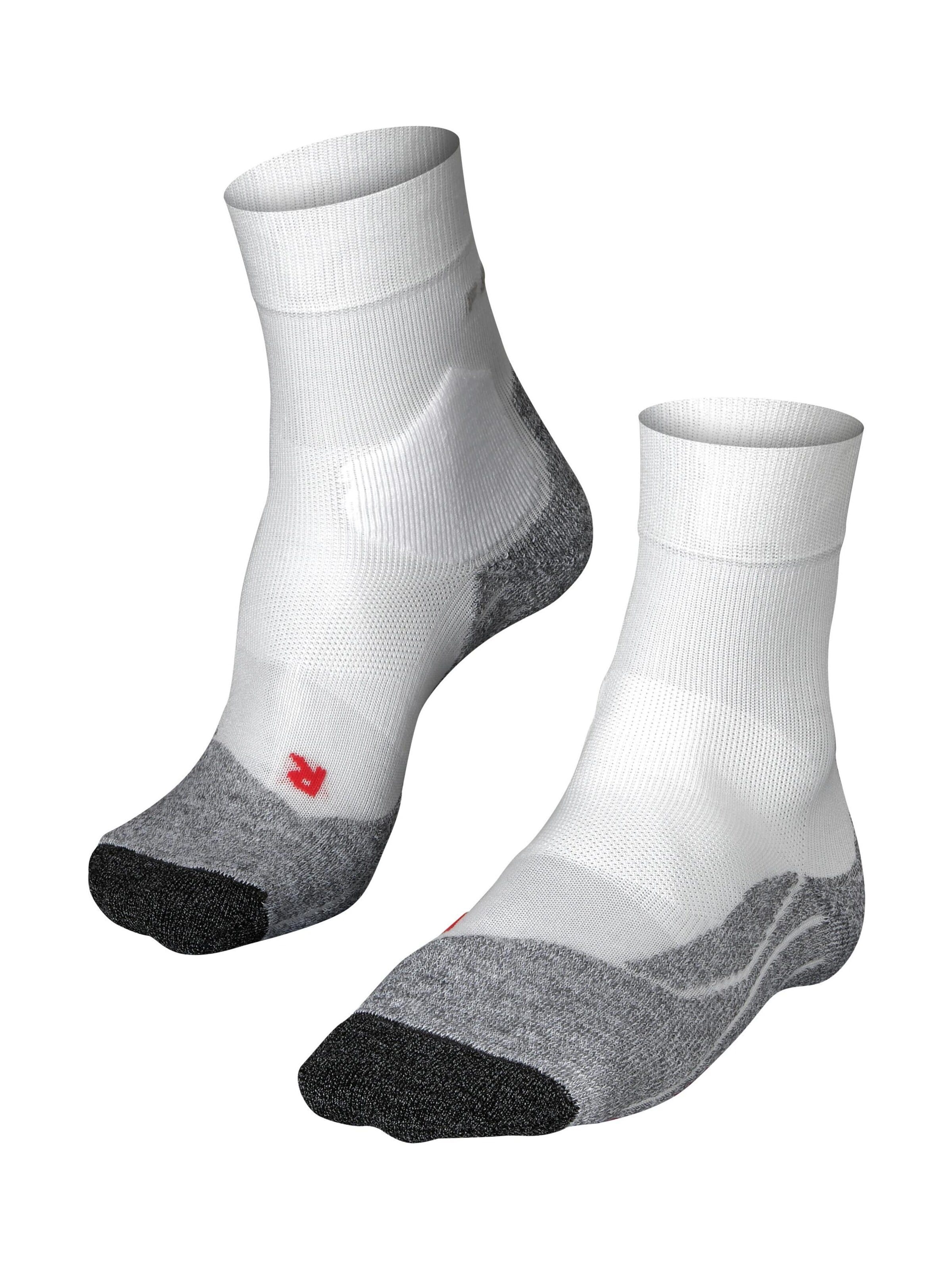 FALKE Athletic Socks 'RU3 Comfort' in White: front