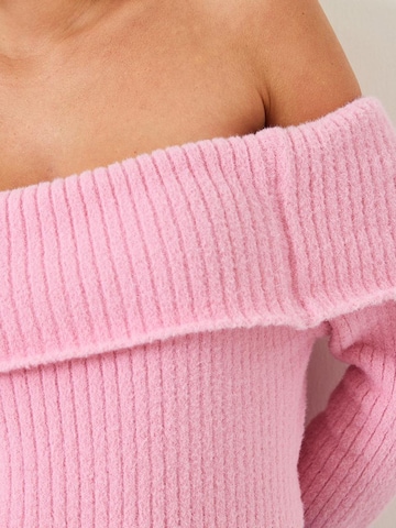 Pullover di Bianco Lucci in rosa