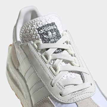 ADIDAS ORIGINALS Sneakers 'Retropy E5' in Wit