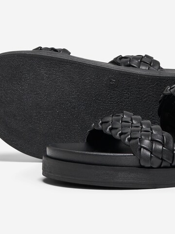 ONLY Mules 'ONLMINNIE-16' in Black