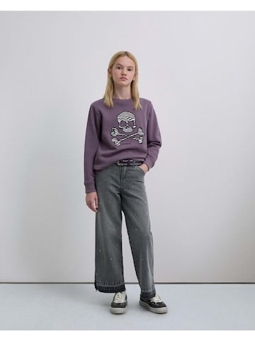 Scalpers Sweatshirt 'Zebraskull' in Purple: front