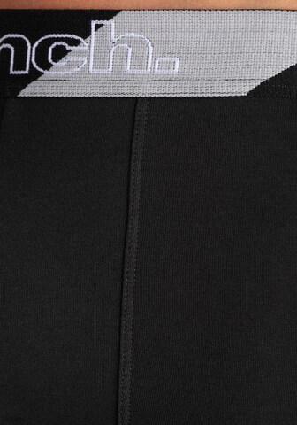 BENCH Boxer shorts in Black