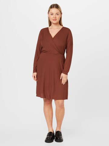 Trendyol Curve Dress in Brown: front