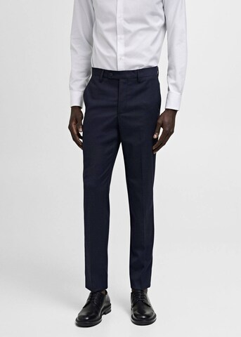 MANGO MAN Slim fit Pleated Pants 'Milan' in Blue: front