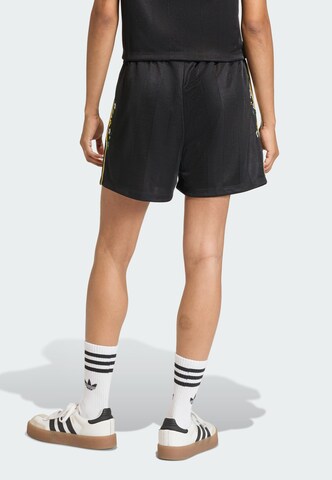 ADIDAS ORIGINALS Loosefit Shorts 'Adidas Originals x Liberty London Firebird' in Schwarz