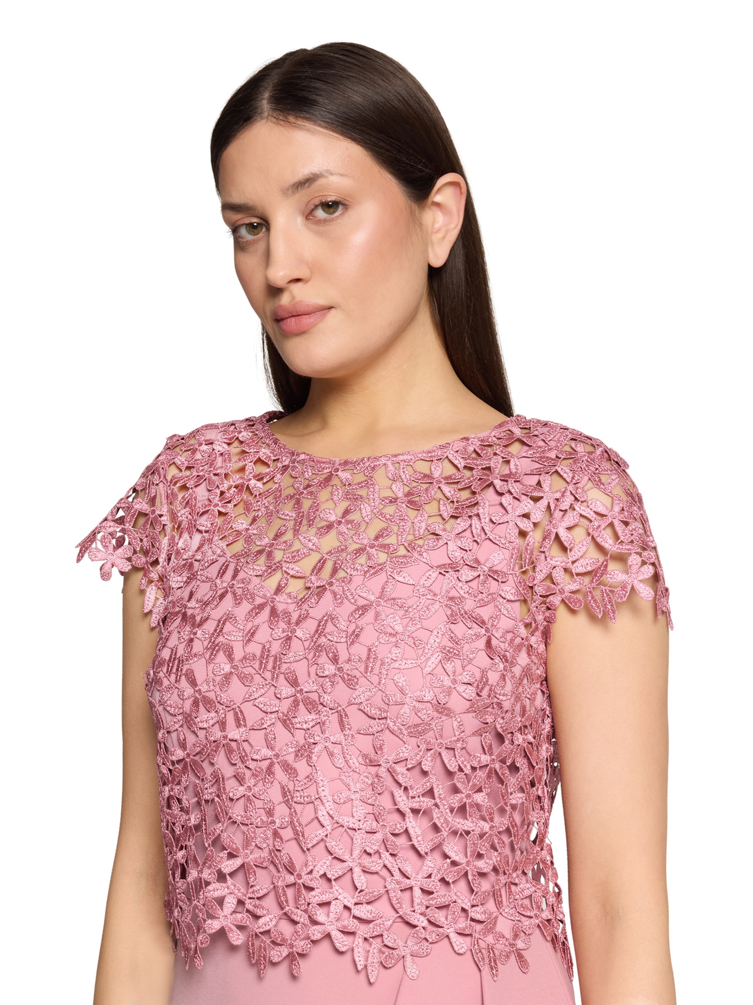 Abito di Vera Mont in rosa