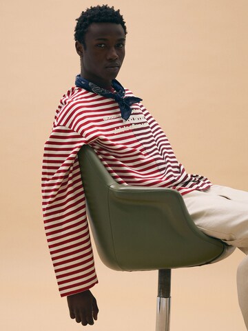 T-Shirt Bershka en rouge