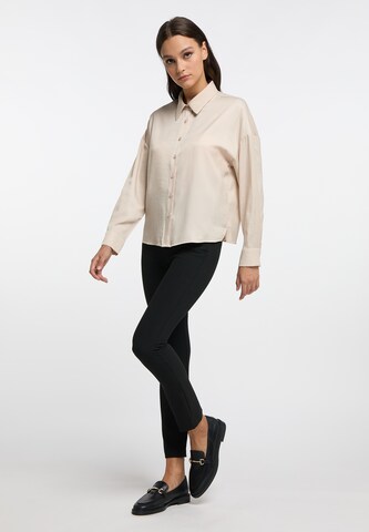 RISA Blus i beige