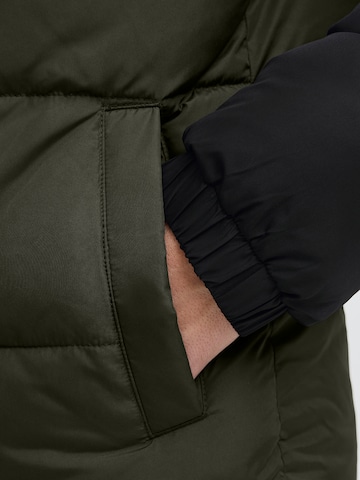 JJ Rebel Between-season jacket in Green