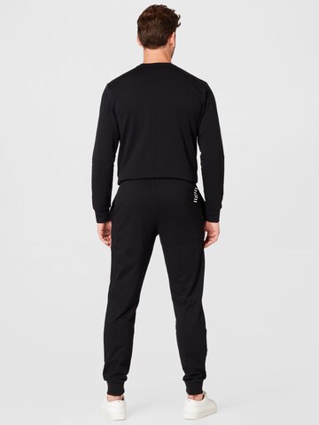 EA7 Emporio Armani Tapered Broek in Zwart