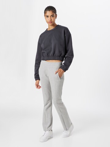 ADIDAS SPORTSWEARSportska sweater majica 'Studio Lounge Loose Fit' - crna boja