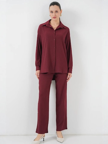 Bigdart Pantsuit in Red: front