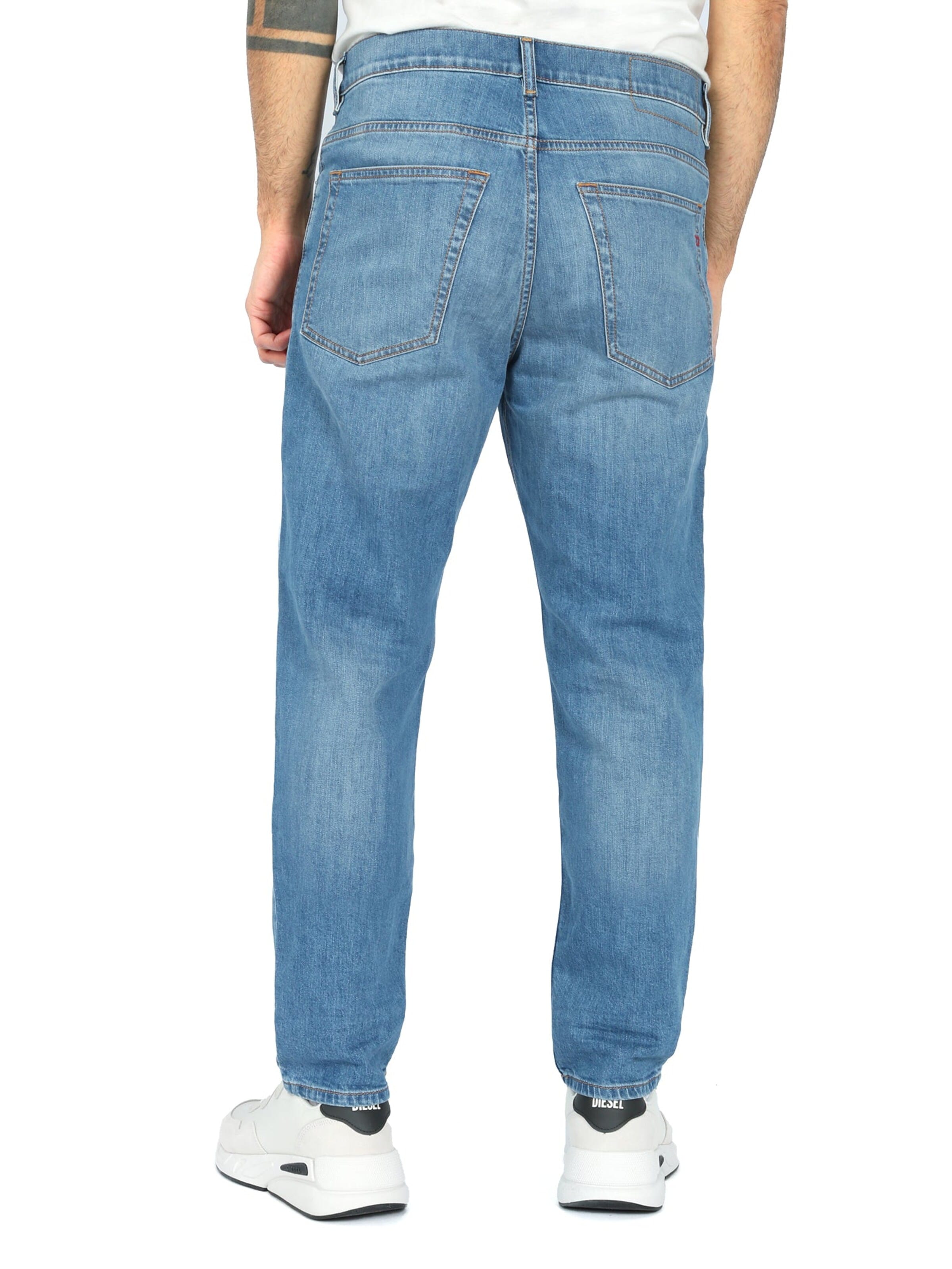 DIESEL Regular Jeans 'D-FINING' in Blauw
