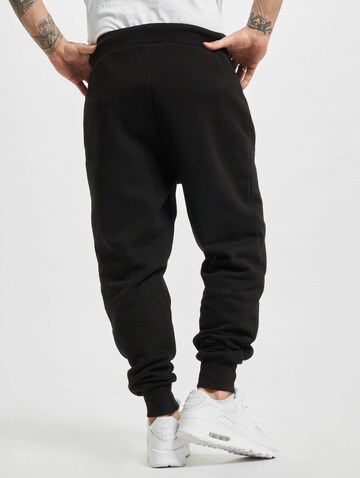 Effilé Pantalon 'Just Rhyse' Urban Classics en noir