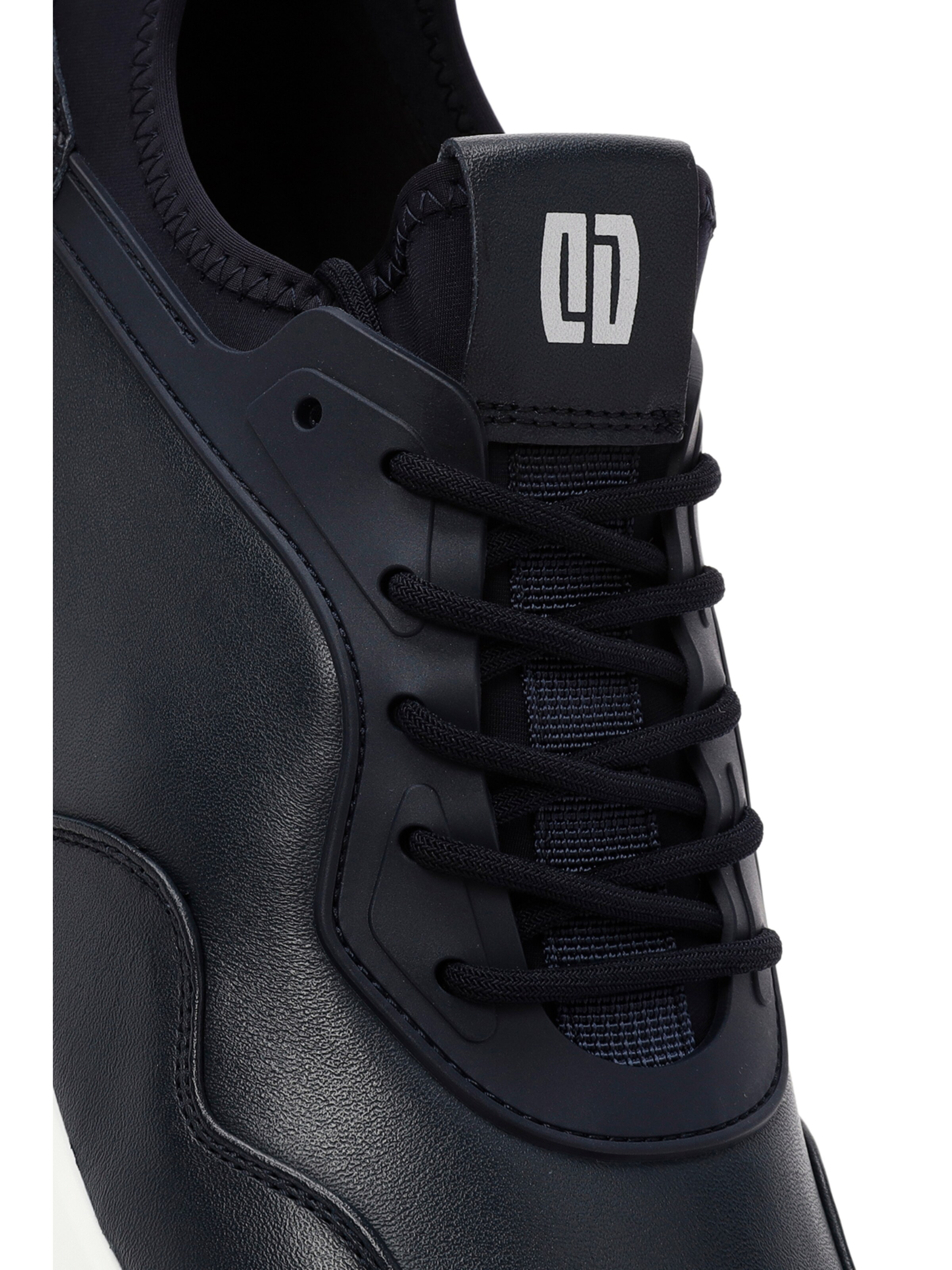 Sneaker bassa di Derimod in blu