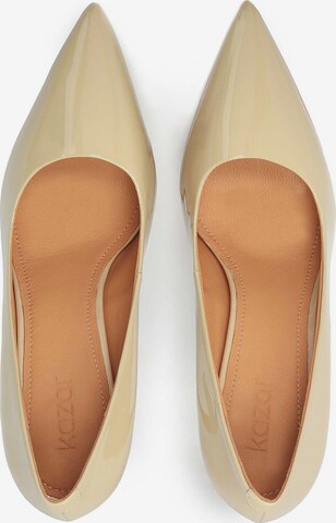 Kazar Pumps in Beige