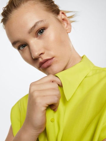 MANGO Blouse 'LIM' in Groen