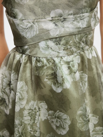 SWING - Vestido en verde