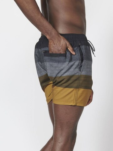 KOROSHI Board Shorts in Mixed colors