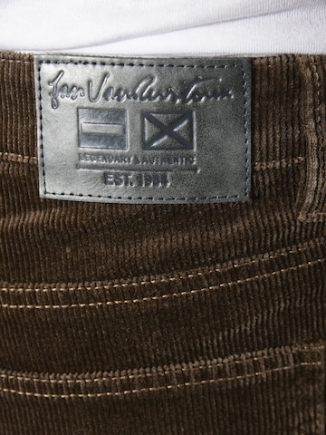 Jan Vanderstorm Regular Trousers 'Harstad' in Brown