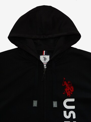 U.S. POLO ASSN. Zip-Up Hoodie in Black