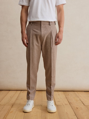 DAN FOX APPAREL Regular Trousers with creases 'Brian' in Beige: front