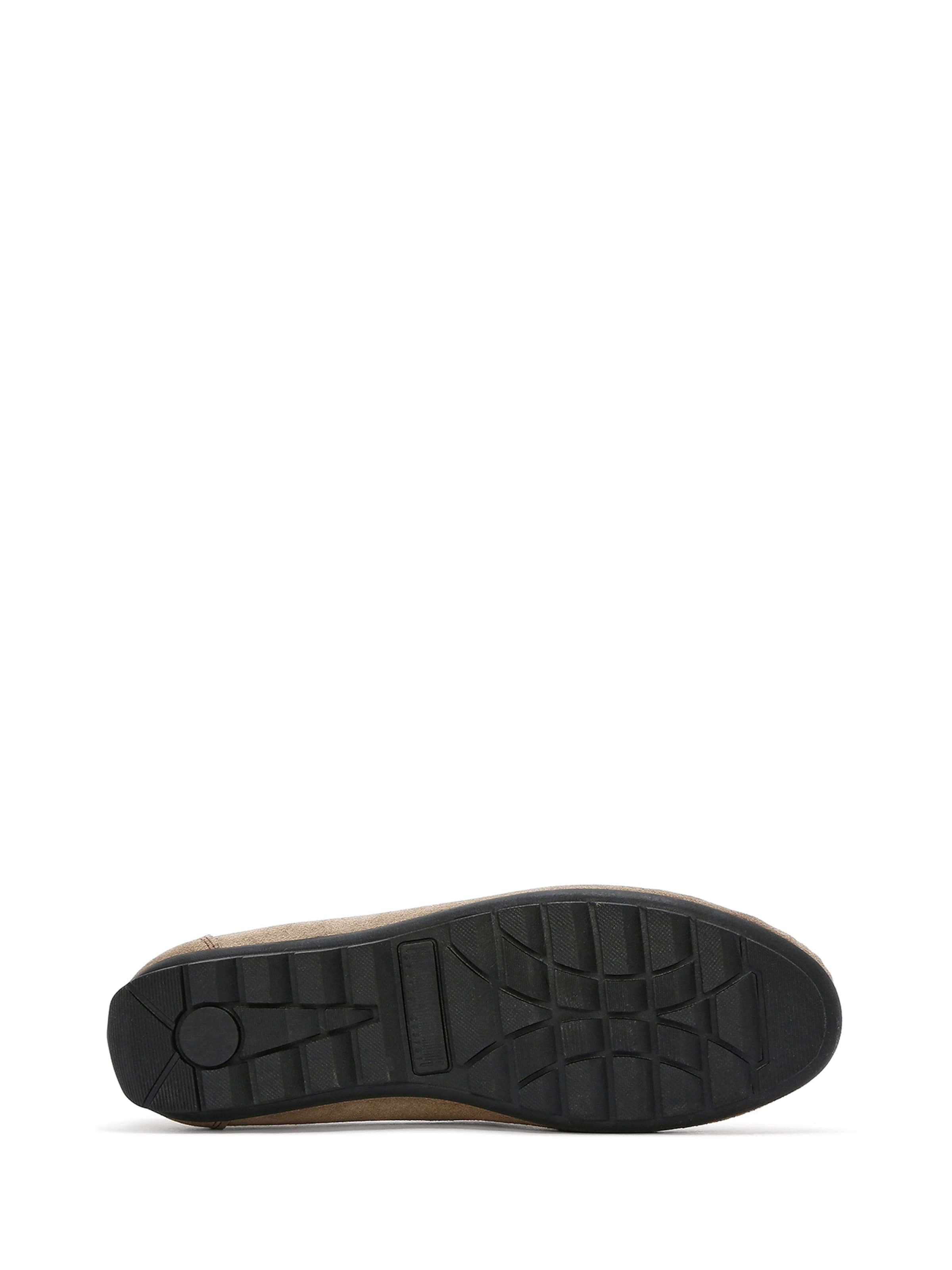 Derimod Moccasin in Beige