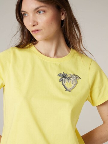 T-shirt 'Palmy' Deeluxe en jaune