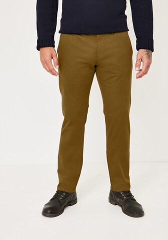REDPOINT Slim fit Chino Pants in Brown: front