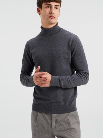 WE Fashion Pullover in Grau