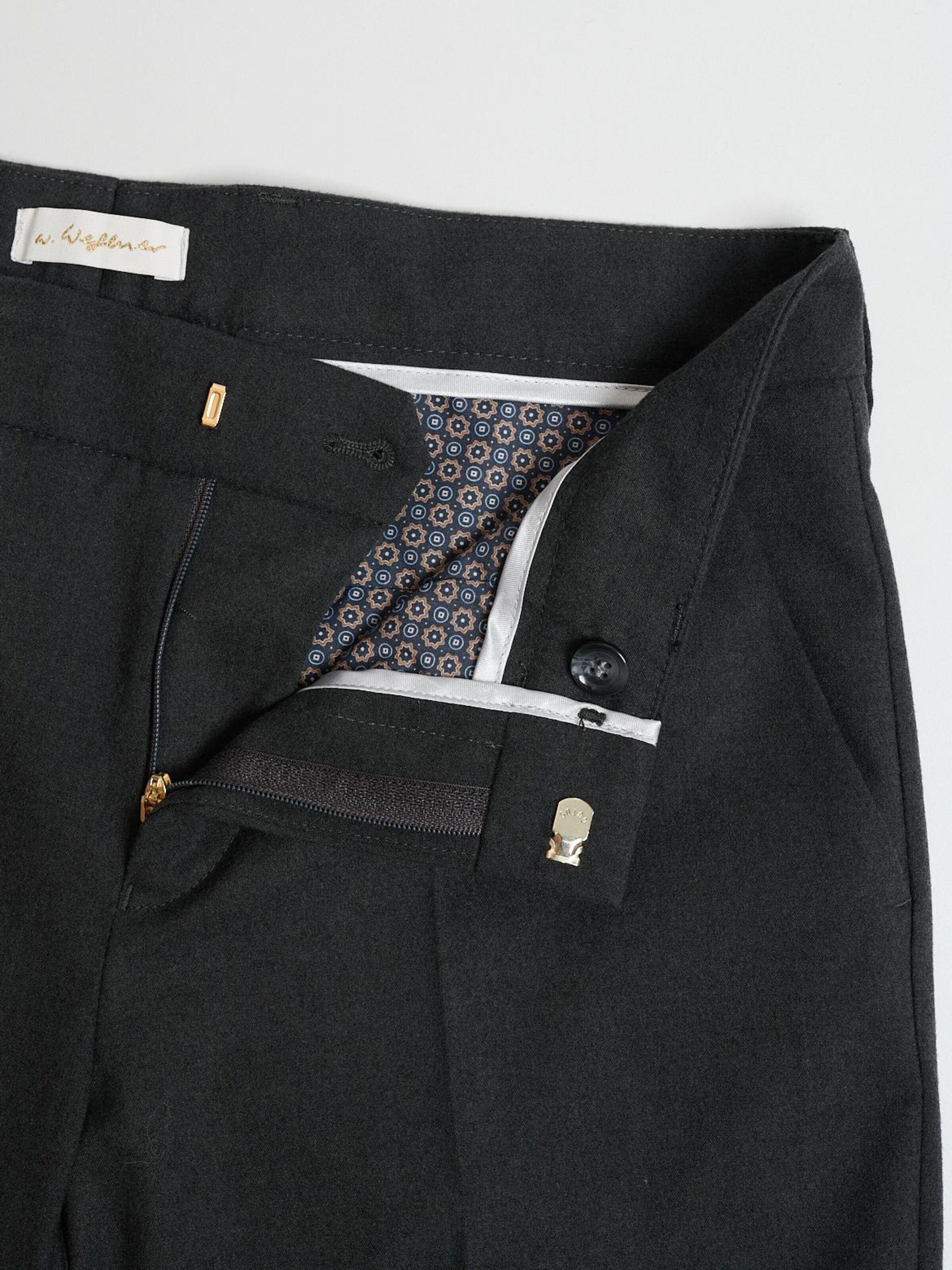Slimfit Pantaloni per costume tradizionale 'Elena 8670' di W. Wegener in grigio