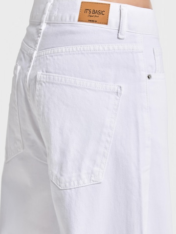 IT'S BASIC Loosefit Jeans 'SOFIA Loose High Rise' in Wit