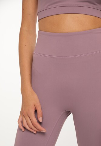 IZIA Skinny Leggingsit värissä vaaleanpunainen