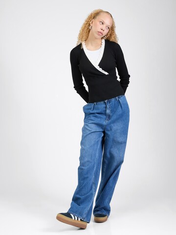 Pull-over 'Inge' ABOUT YOU en noir