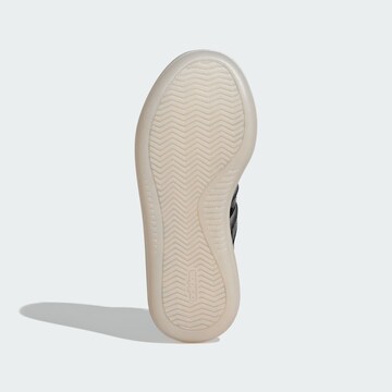 ADIDAS SPORTSWEAR Sneaker 'Barreda Decode' in Silber