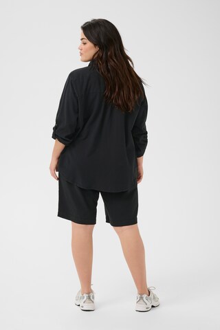 KAFFE CURVE Blouse 'Nana' in Zwart