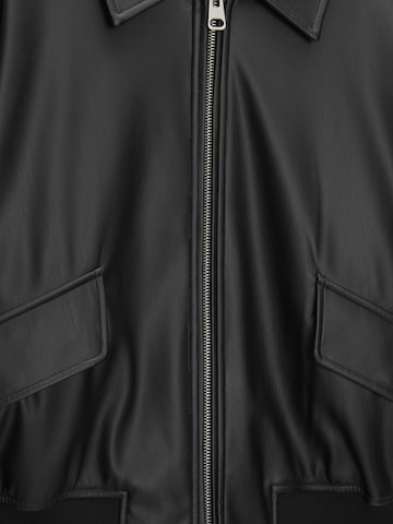 Pull&Bear Between-Season Jacket in Black