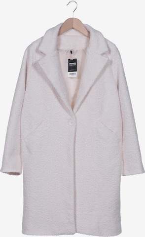 Trendyol Jacket & Coat in M in White: front