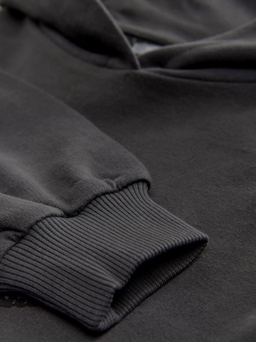 Set Next en noir