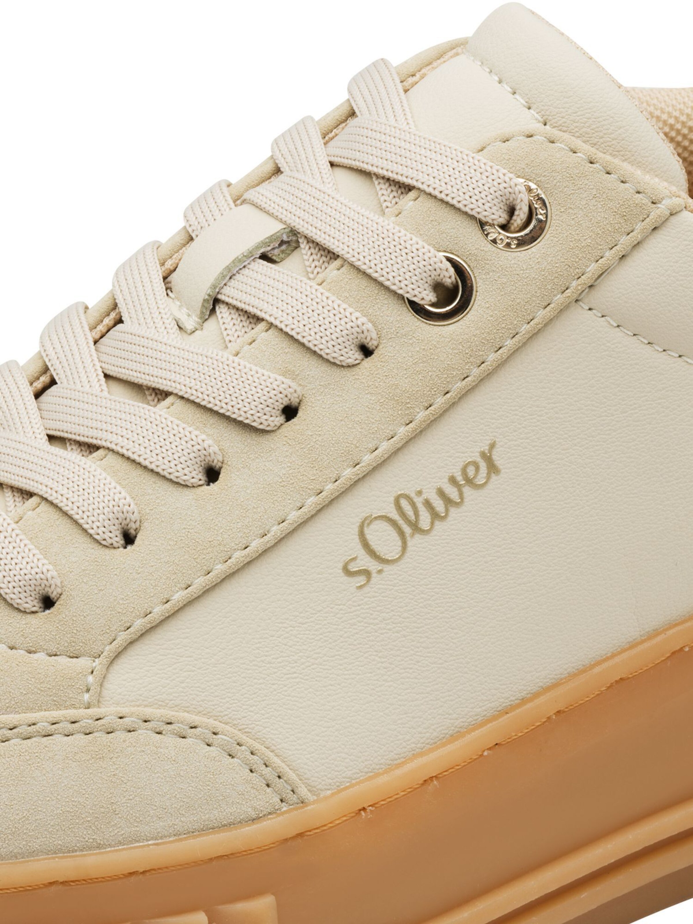s.Oliver Sneakers in Beige