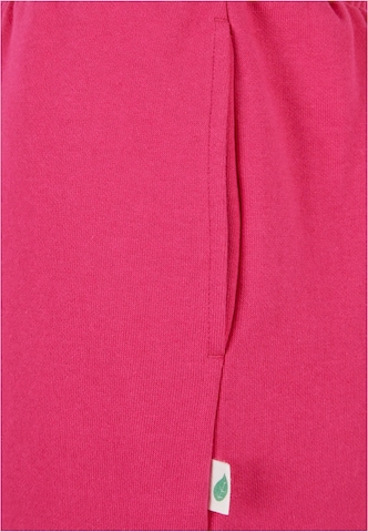 Urban Classics Tapered Pants in Pink