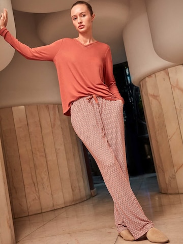Gisela - Pijama en rojo