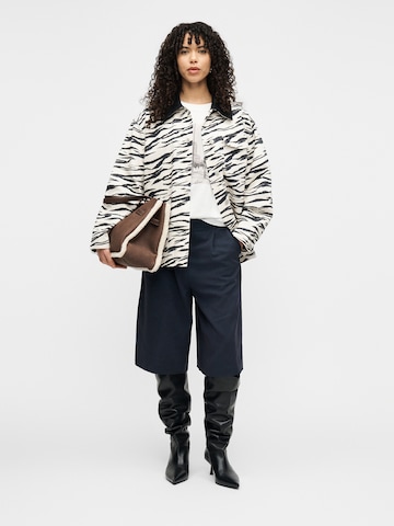 Lala BerlinPrijelazna jakna 'Jolanta' - bijela boja