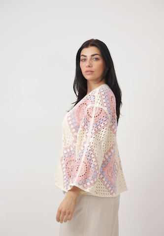 Elara Cardigan i pink