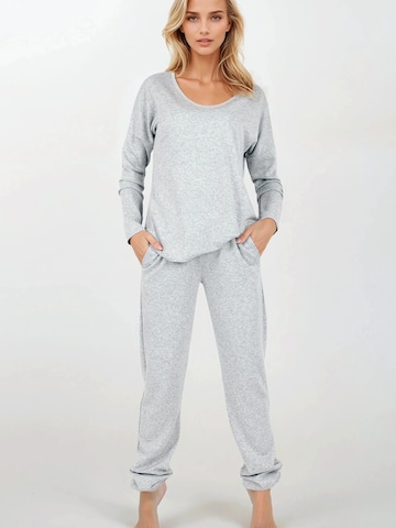 Momenti Per Me Pyjama 'La Vie Est Belle' in Grau