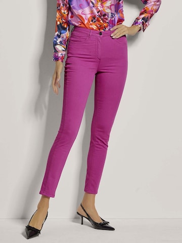 MADELEINE Skinny Jeans in Roze: voorkant