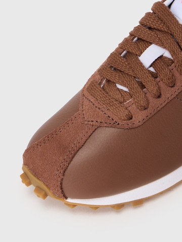 Nike Sportswear Низкие кроссовки 'LD-1000' в Коричневый