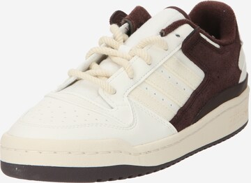 ADIDAS ORIGINALS Sneakers laag 'Forum Low' in Wit: voorkant